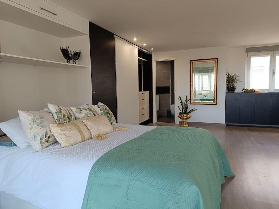 Spacious Studio By The University San Vicente Raspeig Luaran gambar